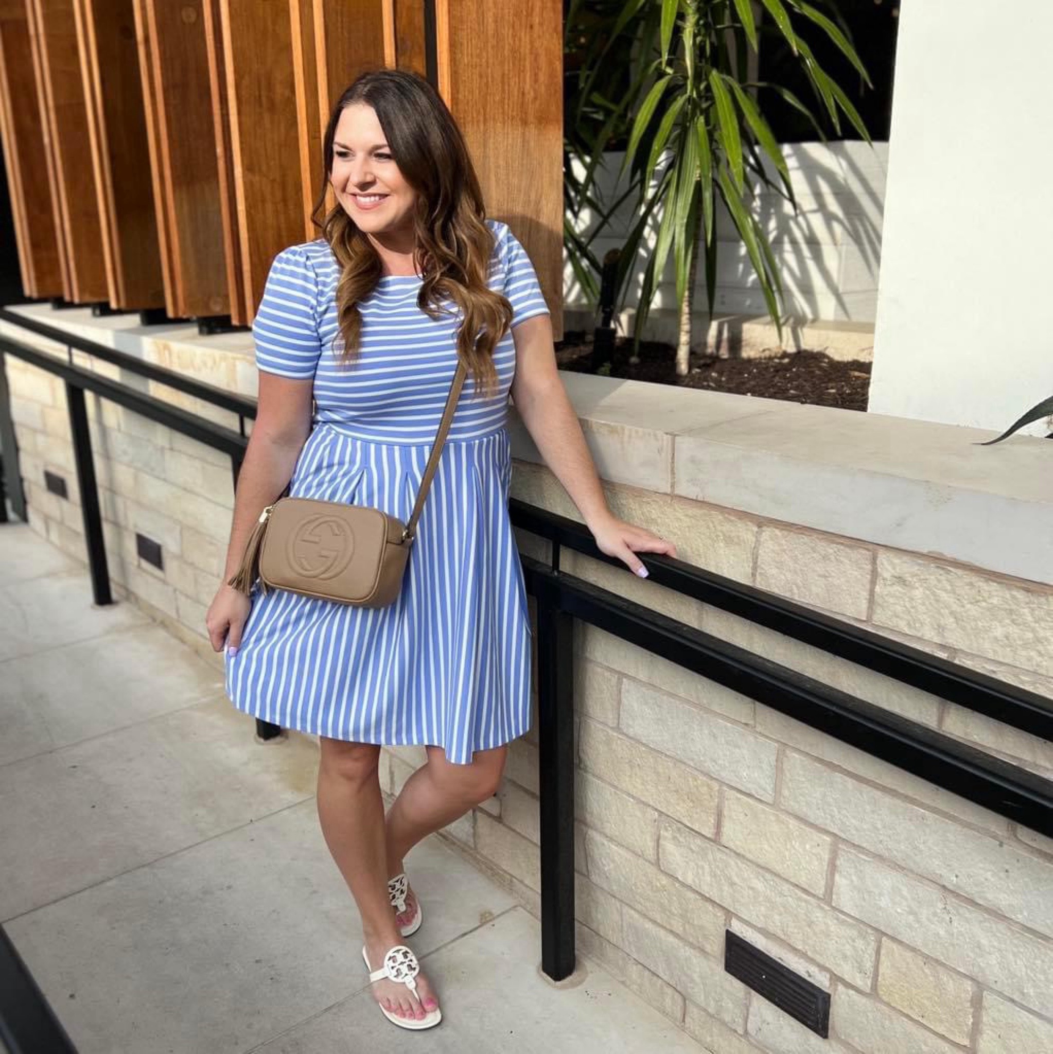 Chic & Comfortable: Spring Fashion for Teachers

spring, spring fashion, spring outfit, women's dresses, spring dresses, brunch outfit, crossbody bag