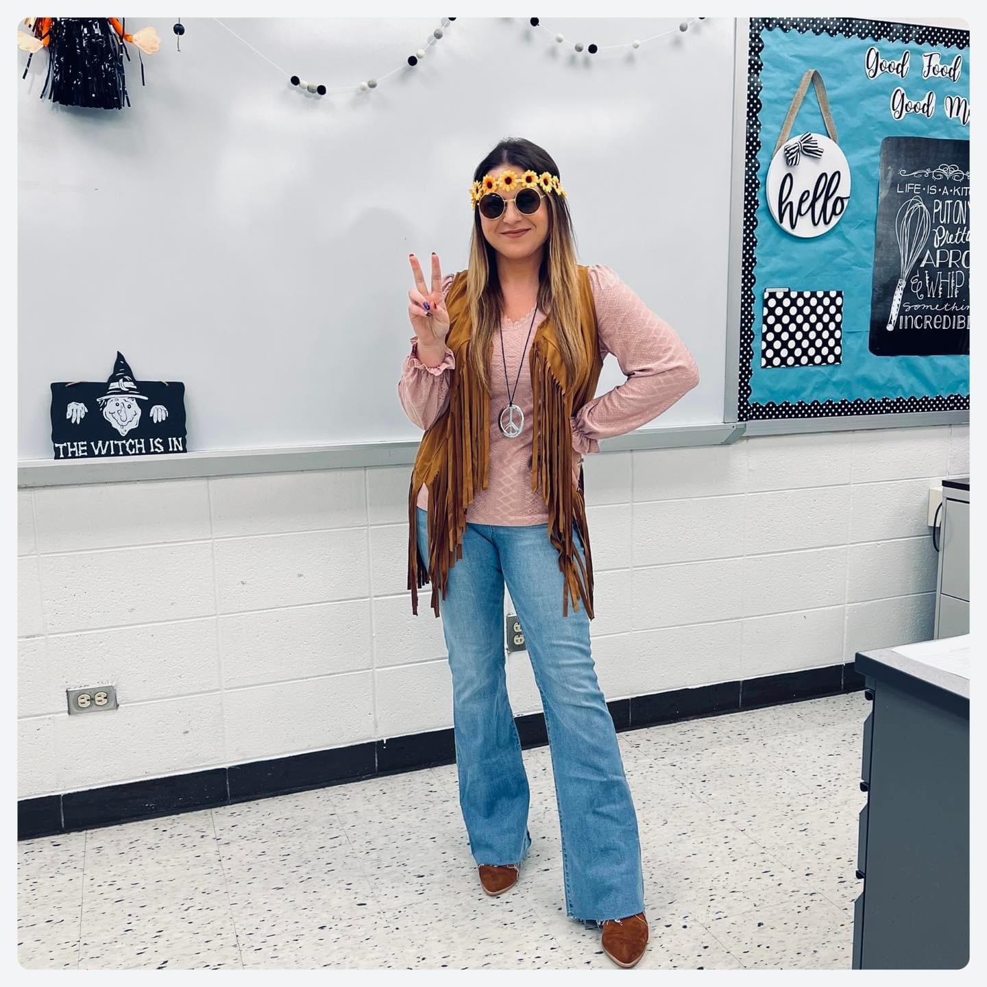 Halloween Classroom Costume Ideas for Teachers: Fun, Creative, and Classroom-Friendly