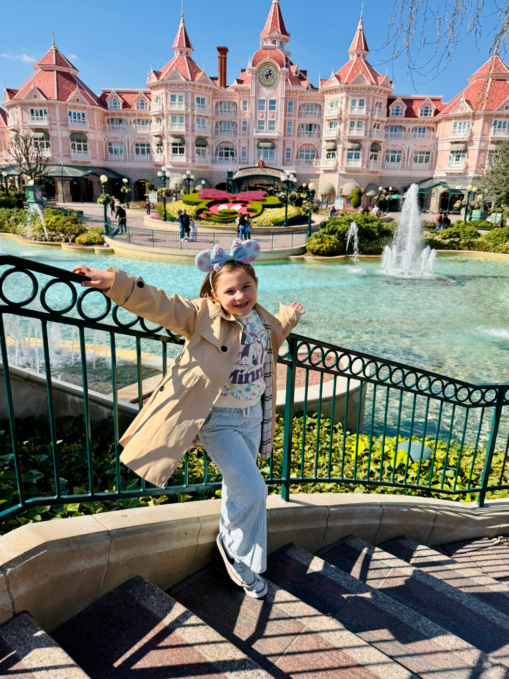 Disneyland Paris girls outfit